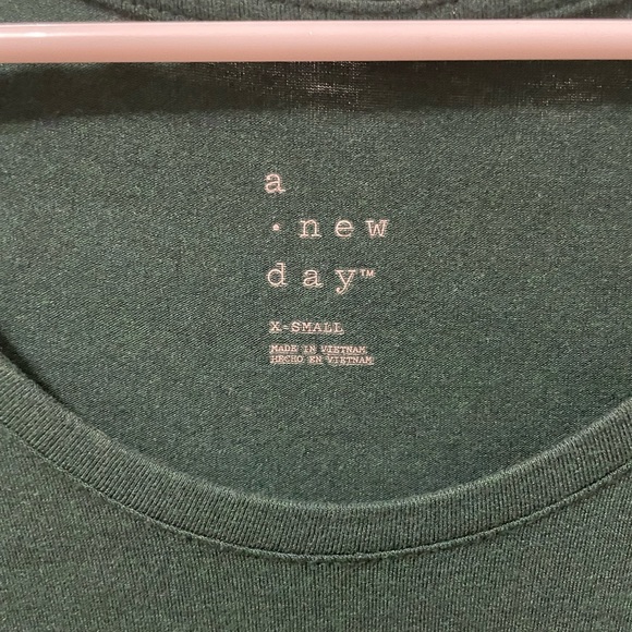 Tee - Picture 2 of 3